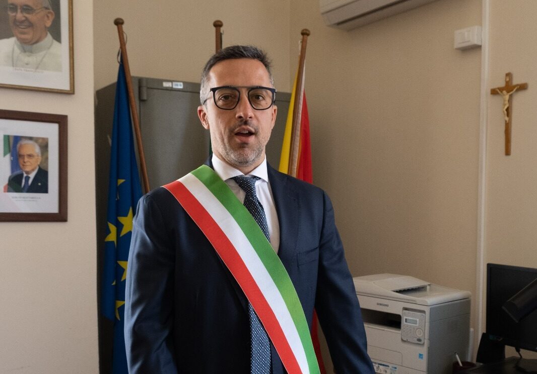 Il sindaco di Acate avvia la geolocalizzazione delle fumarole e la denuncia dei trasgressori