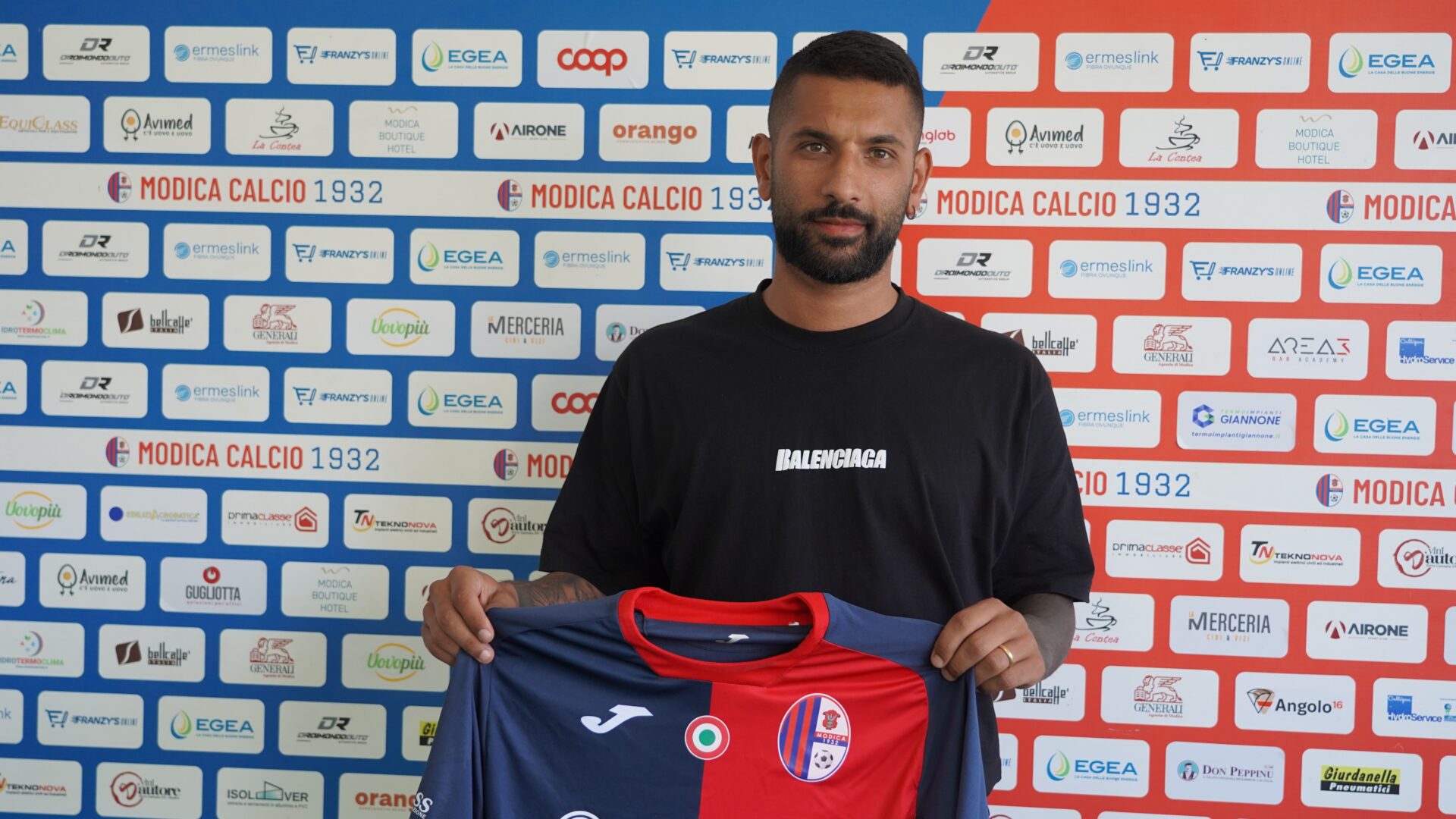 Il Modica Calcio mette a segno un altro colpo di mercato, dal Ragusa arriva “bomber” Randis