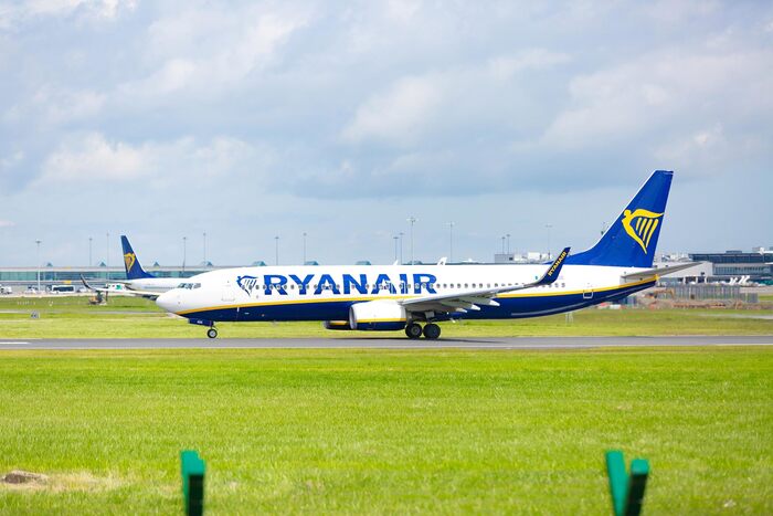 Ryanair investe su Catania, 4 aerei di base e 6 nuove rotte, ma per Comiso non andava bene