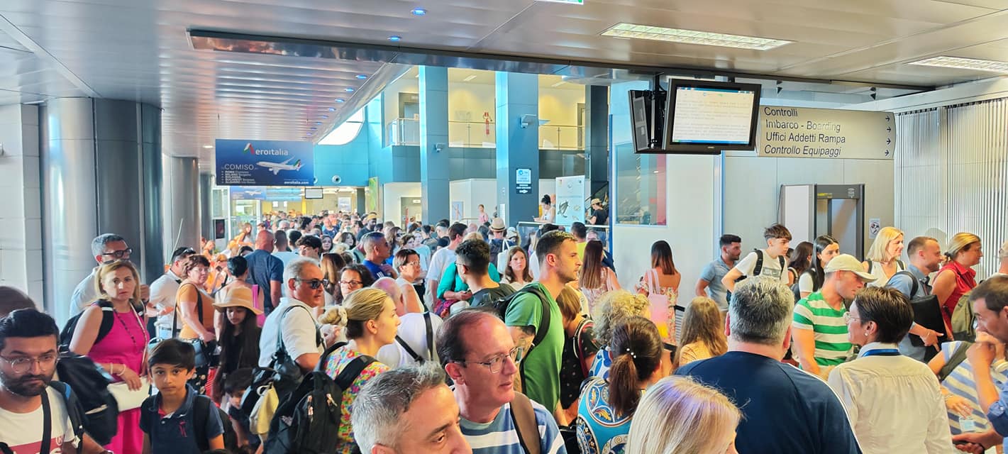 Continua il caos voli in tutta la Sicilia: estate da dimenticare per migliaia di viaggiatori