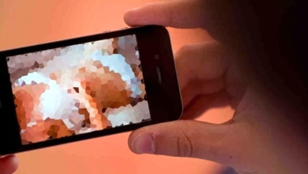 Ricatto hard: estorceva soldi ad una donna minacciandola di diffonderne foto, arresto a Vittoria