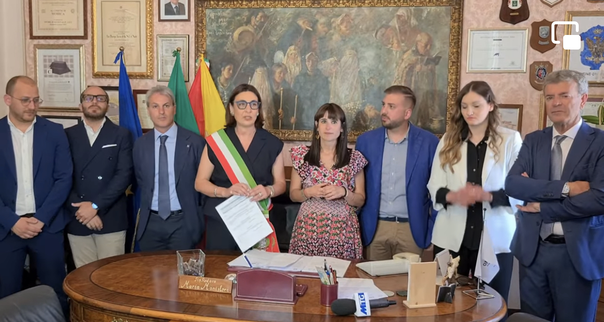 Modica: a Palazzo San Domenico nuovi stipendi (+68%) per Sindaco, Vice, Assessori e Presidente del Consiglio