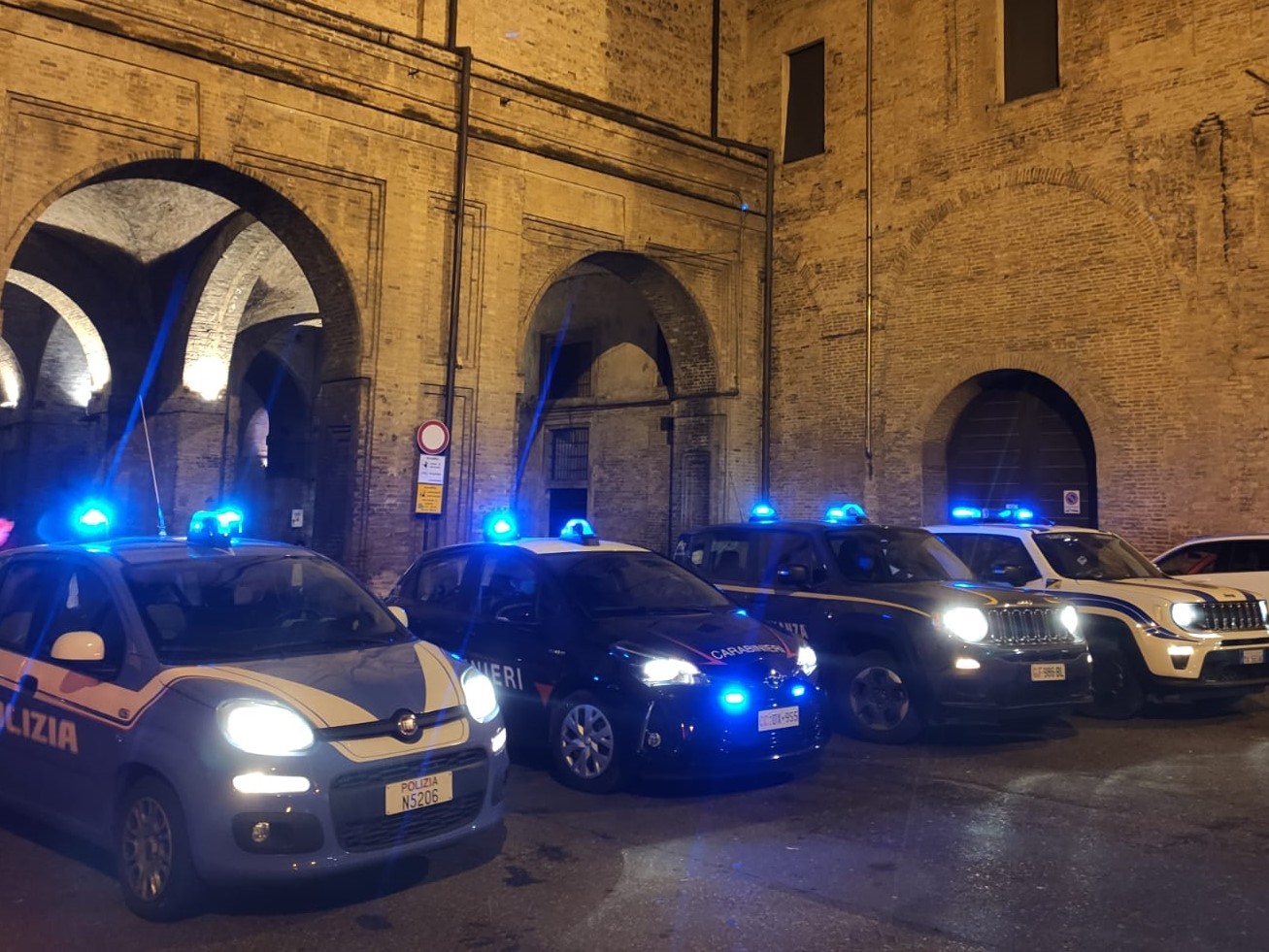 Servizi interforze su tutto il territorio ibleo, controlli a tappeto, 29 persone denunciate, elevate 65 sanzioni