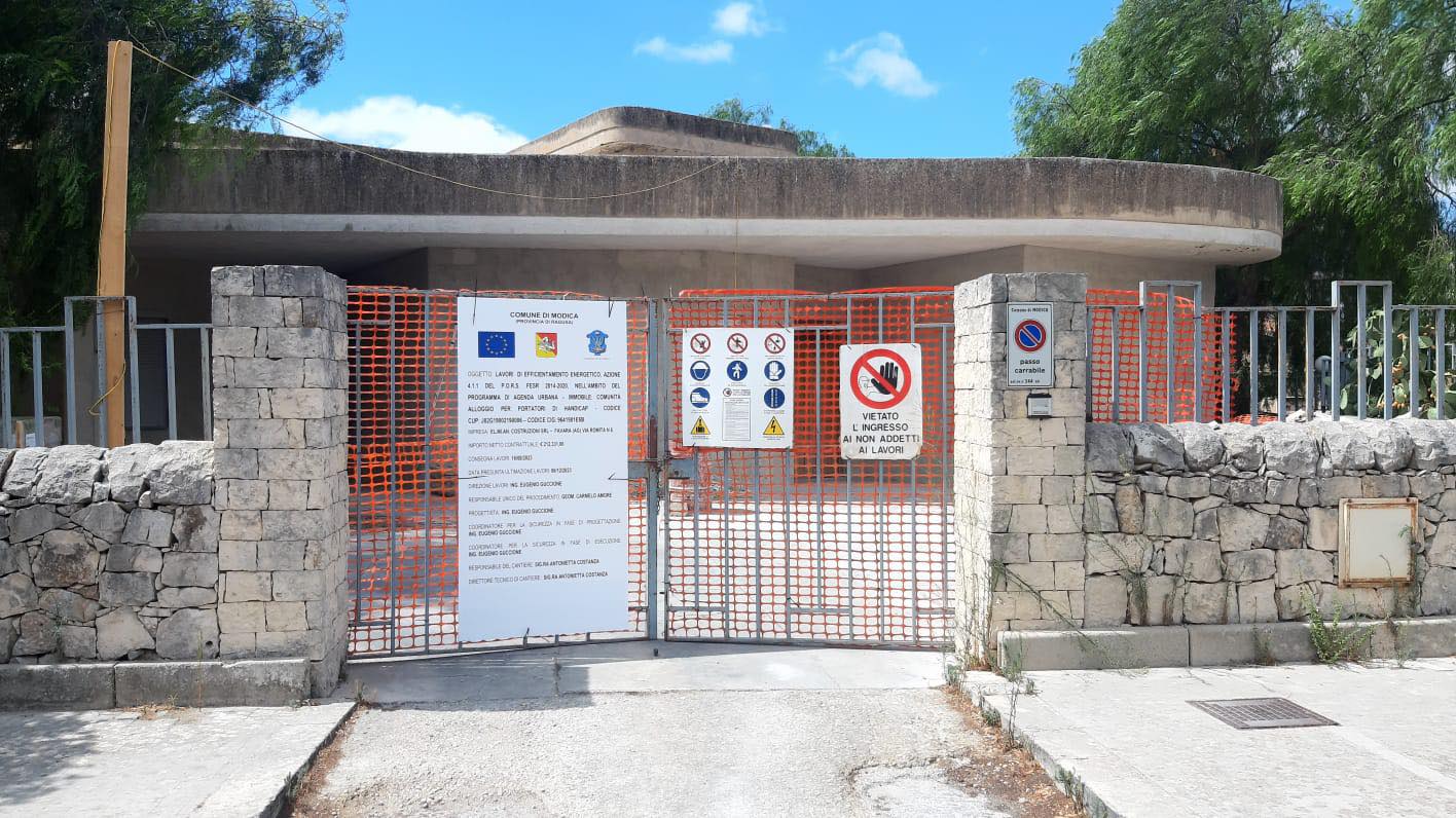 Modica: Centro Diurno di Via Sacro Cuore chiuso per lavori. Disagi per i disabili: le assicurazioni dell’assessore Facello