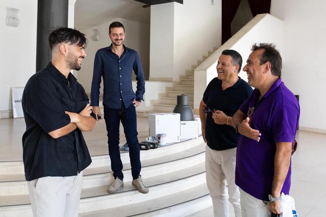 Scicli, il 2 settembre la “svelata” dell’opera di Giuliano Macca al Cinema Italia