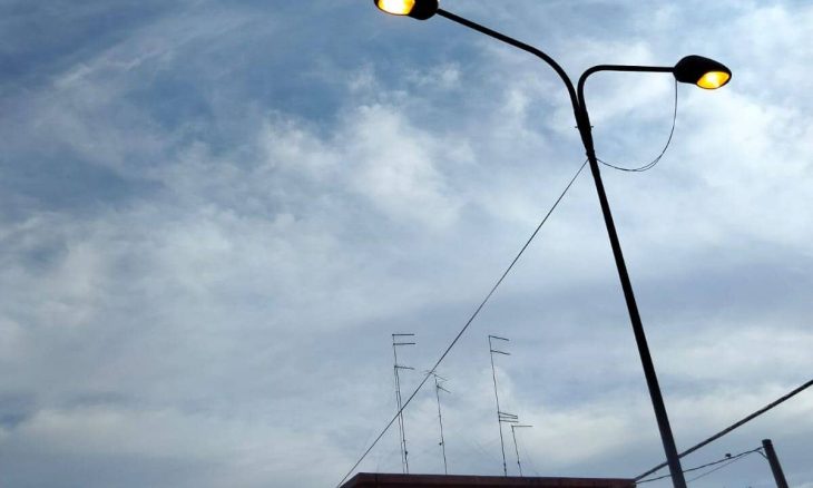 Modica: Fiat lux e luce fu. Impianto di pubblica illuminazione in contrada Musebbi e Torre Cannata