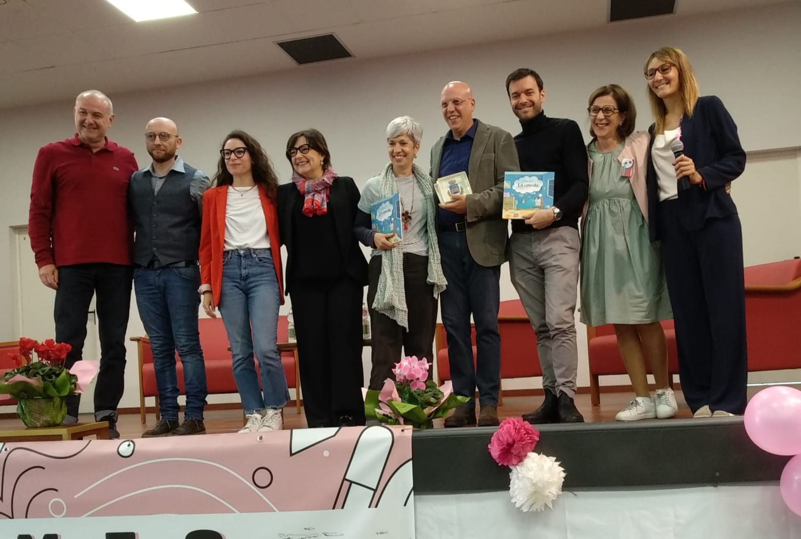 Angelo Ruta, vince il Premio Anna Osti 2023 con il suo ultimo silent book “La Nuvola” edito Carthusia