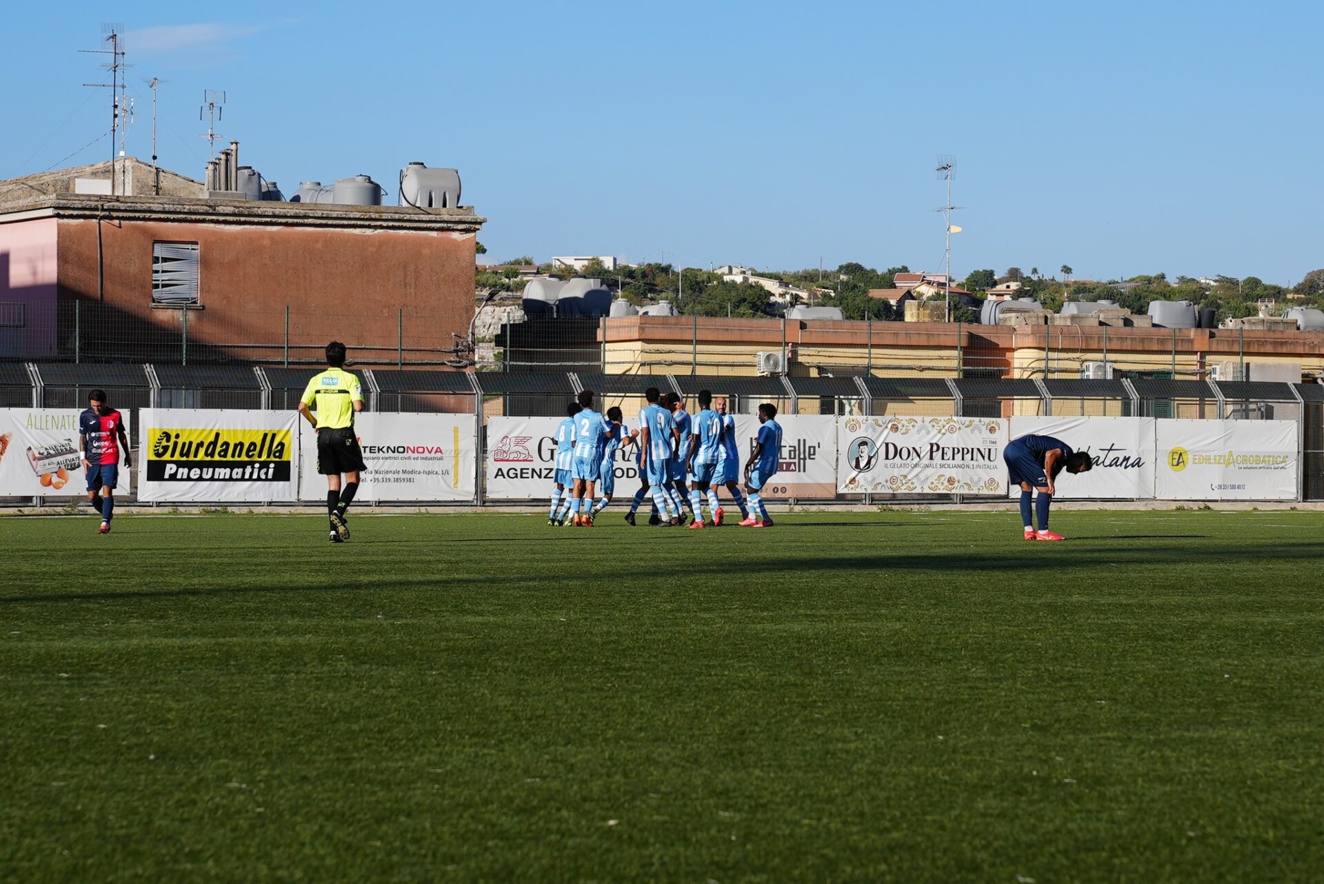 Il S. Croce si gode la vittoria nel derby del “Vincenzo Barone”, Galfano: “Siamo stati bravi e fortunati”