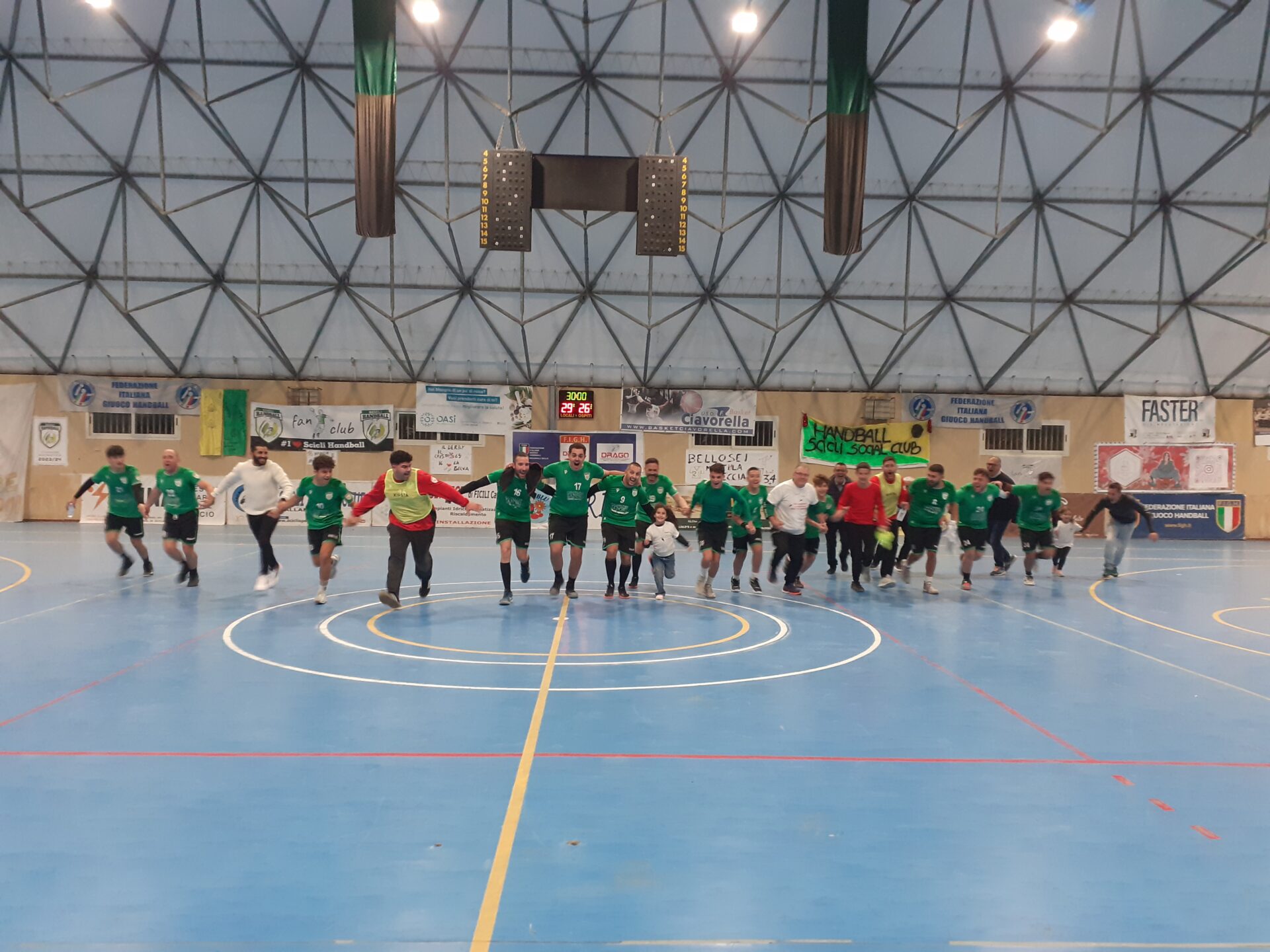 Pallamano: il derby sciclitano è dell’Handball Social Club, i gialloverdi battono i “cugini” dello Sport Club