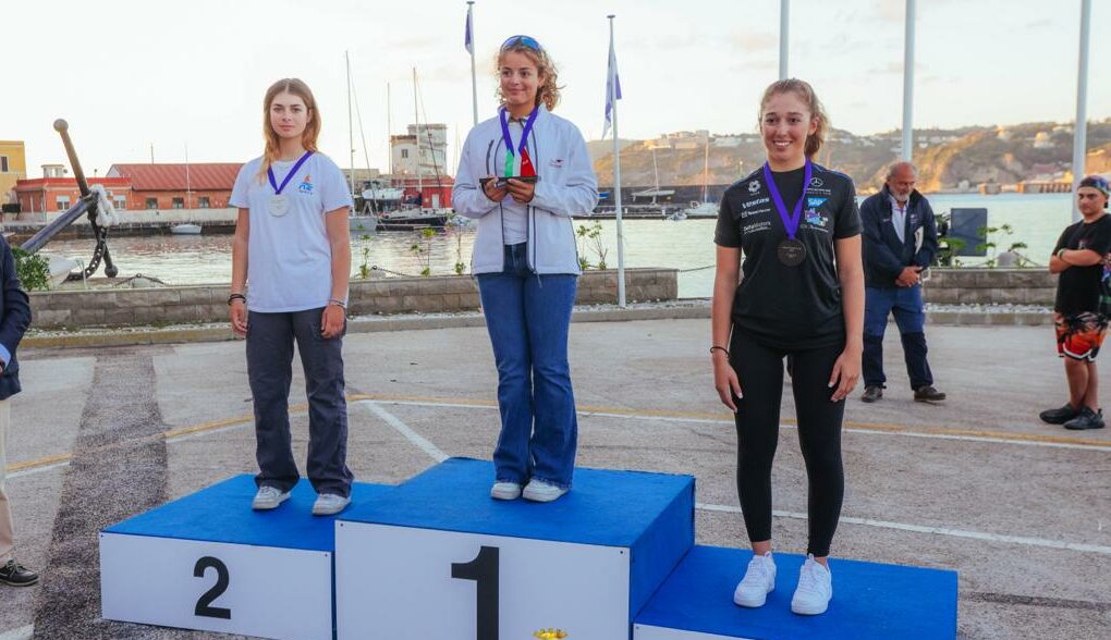 Vela: Lucrezia Micieli del Circolo Velico Kaucana, medaglia d’argento alla Coppa Campioni Ilca 4 U16
