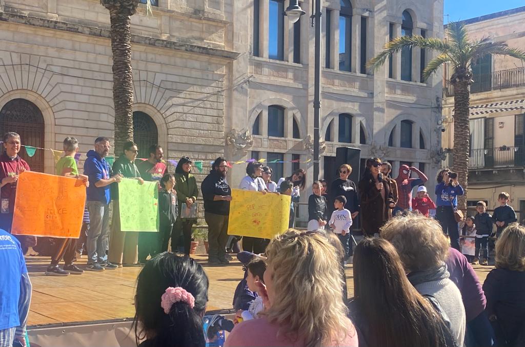 Modica: grande partecipazione per “Gioco Day-Il Gioco è un diritto di tutti i bambini” (Foto)
