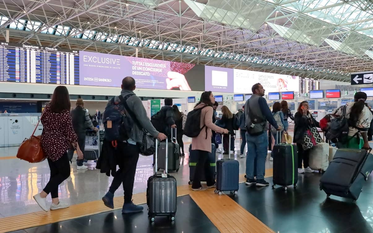 Il bonus regionale a sostegno del Caro voli esteso per tutto il 2025