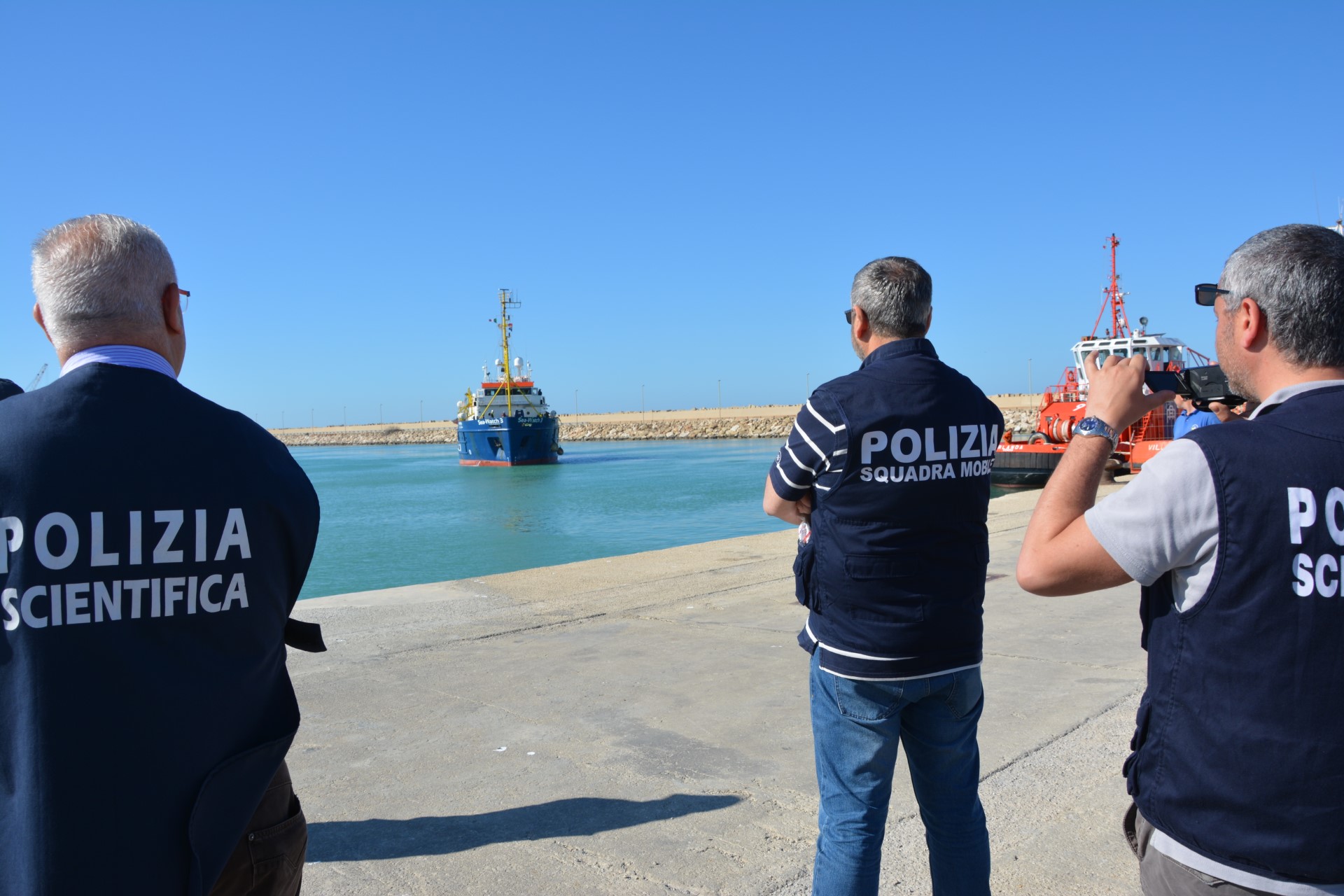 Arrestato lo scafista dello sbarco del 7 novembre a Pozzallo: un egiziano che faceva navetta dalla Libia