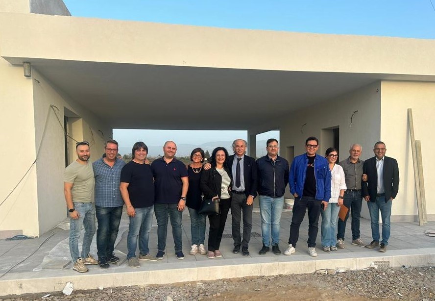 Cimitero di Pedalino: sopralluogo al cantiere per parlare di ampliamento, costi e collegamenti