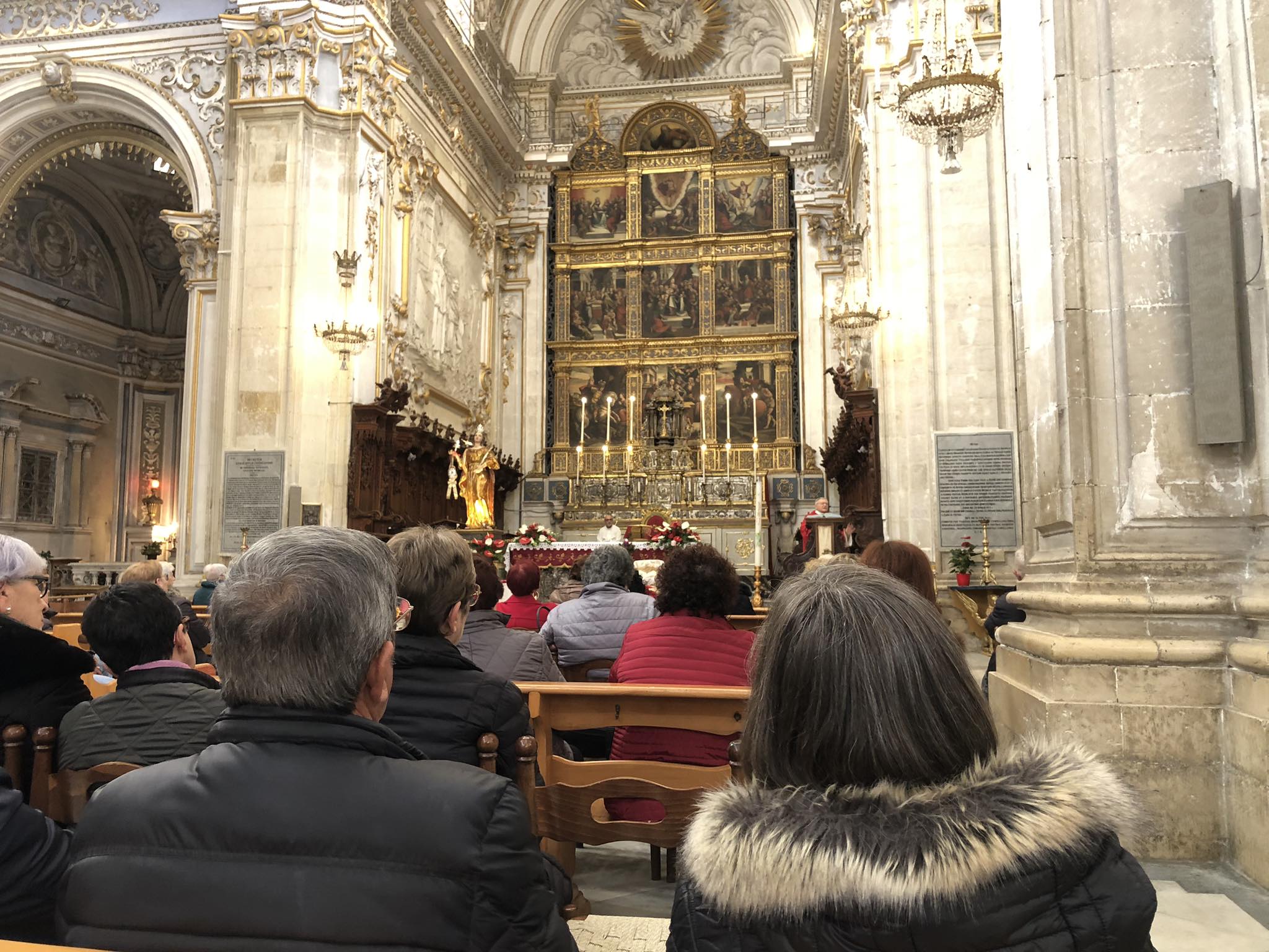 Modica: Oggi si celebra la Festa di Santa Lucia nel Duomo di San Giorgio. Sempre chiusa la chiesetta dedicata alla martire