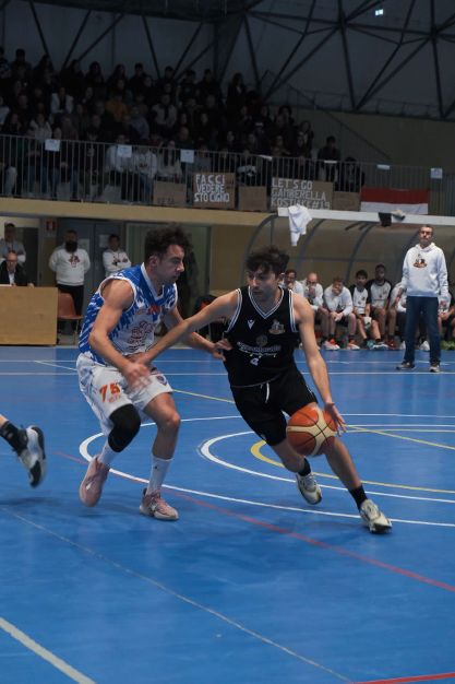 La Meerkat Scicli senza “freni”, al “PalaJungi” vittoria facile nel big match con il Basket Siracusa