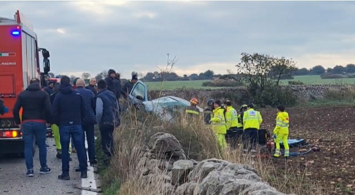 Incidente stamattina sulla Cava Ispica-Rosolini: nello scontro fra due mezzi, due feriti non gravi