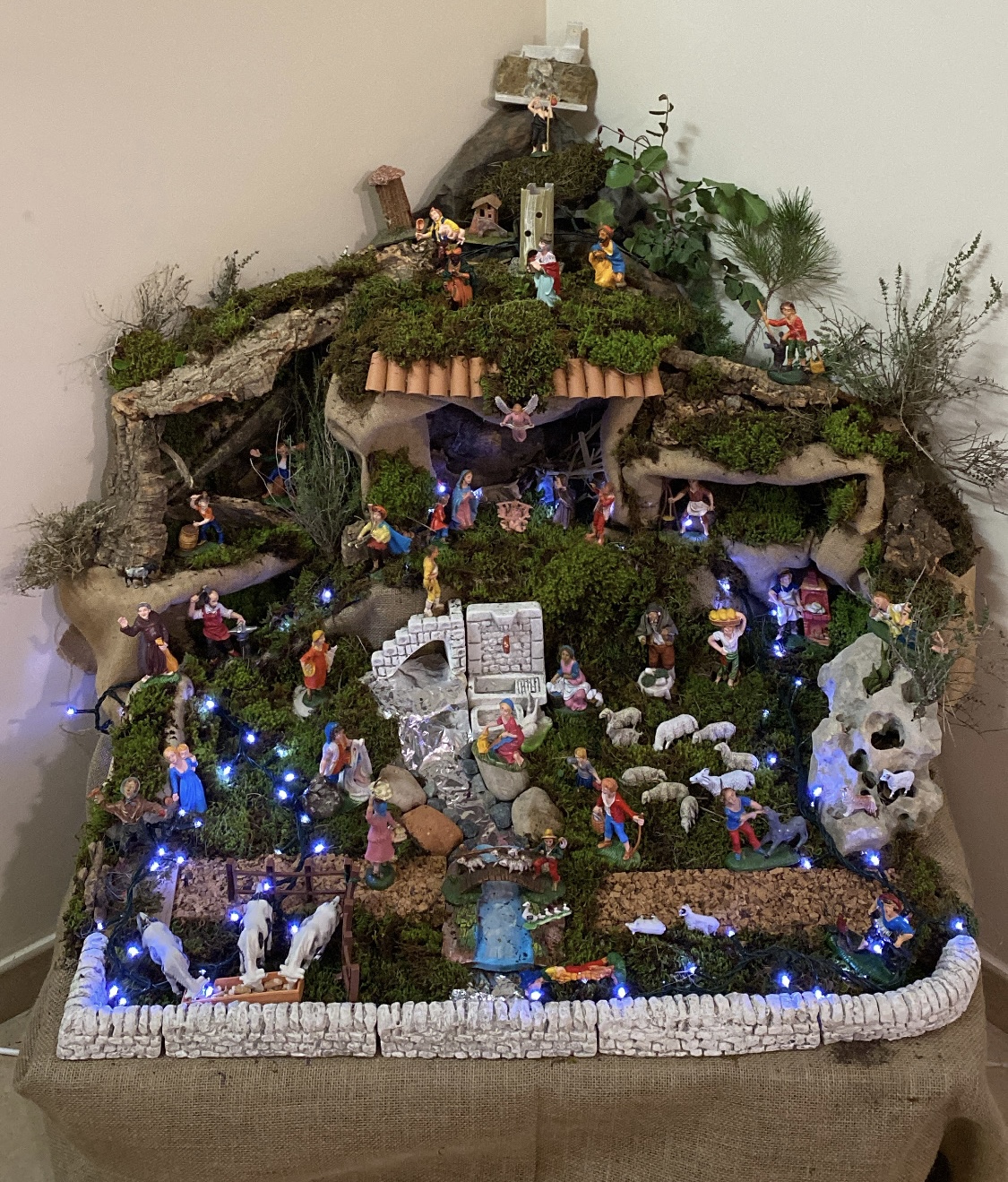 “Fai conoscere il tuo presepe”: il nuovo format natalizio pensato da Il Domani Ibleo
