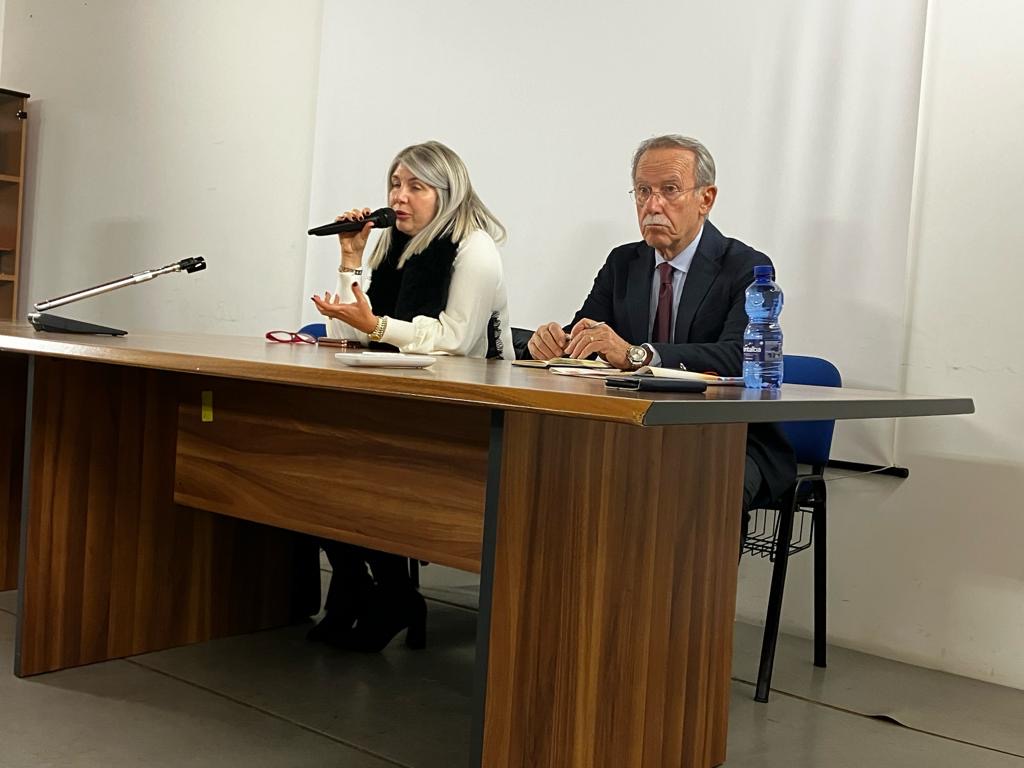 Modica: conferenza-dibattito all’Unitre con la dermatologa Barbara Lucifora