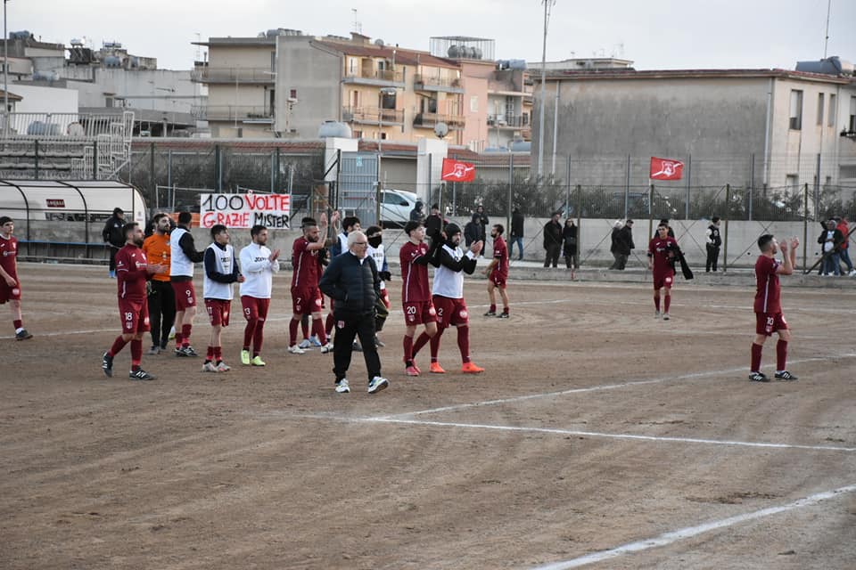 Lo Scicli CR sconfitto in casa dallo Sport Club Palazzolo, un gol di Magro condanna i cremisi