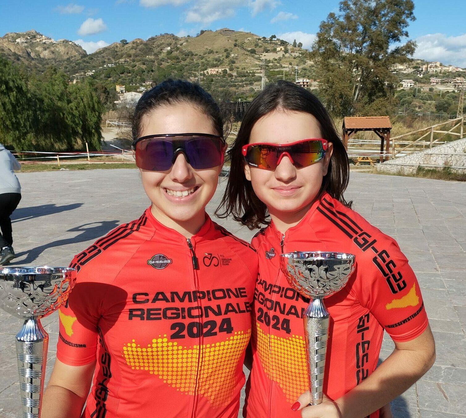 Ciclocross: Alessia Micieli e Aurora Distefano della Naturosa Bike & Co Ragusa campionesse regionali
