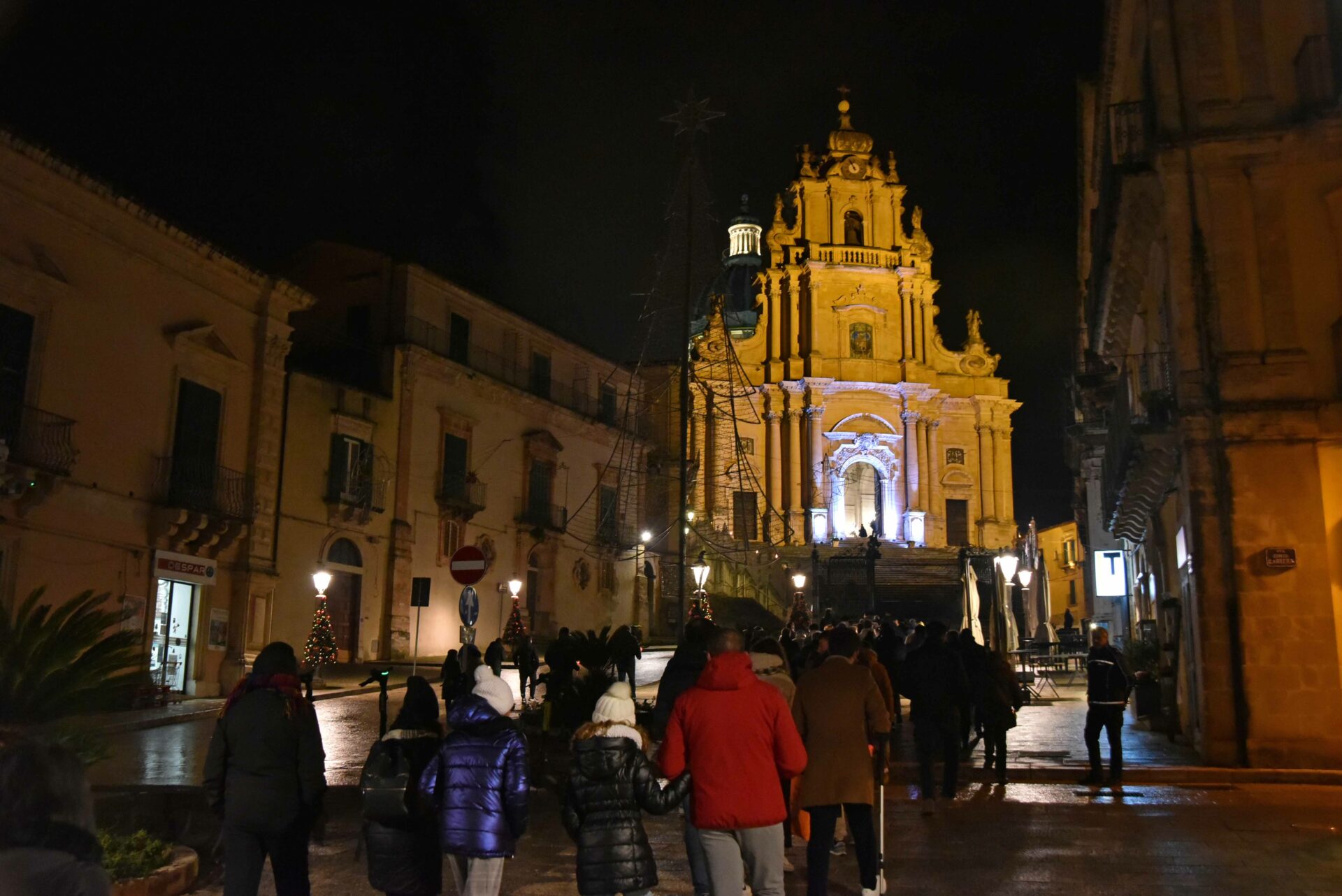 Commemorate ieri sera a Ragusa le vittime del “Terremotu ranni” di 331 anni fa