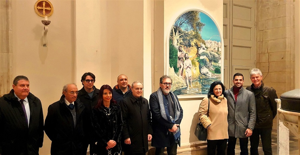 Inaugurato “Il Battesimo di Gesù” di Giovanni Iudice, nella Chiesa Madre di Santa Maria delle Stelle a Comiso