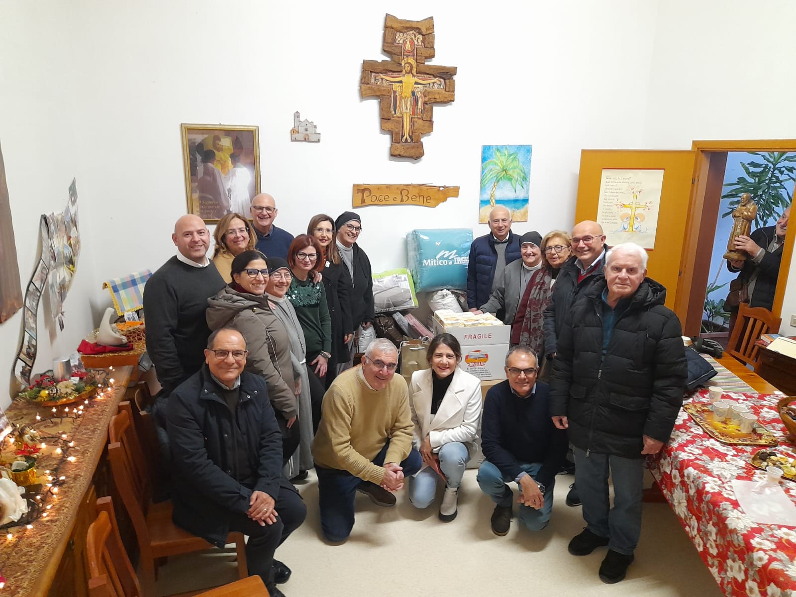 Pozzallo: donazione alle Sorelle Francescane della Carità da parte dei  Club Service