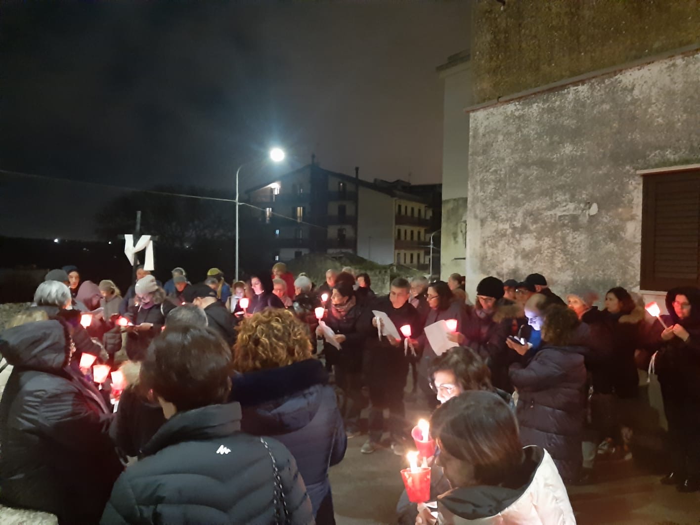 Insieme per la Pace, la Fiaccolata delle parrocchie di Modica Alta