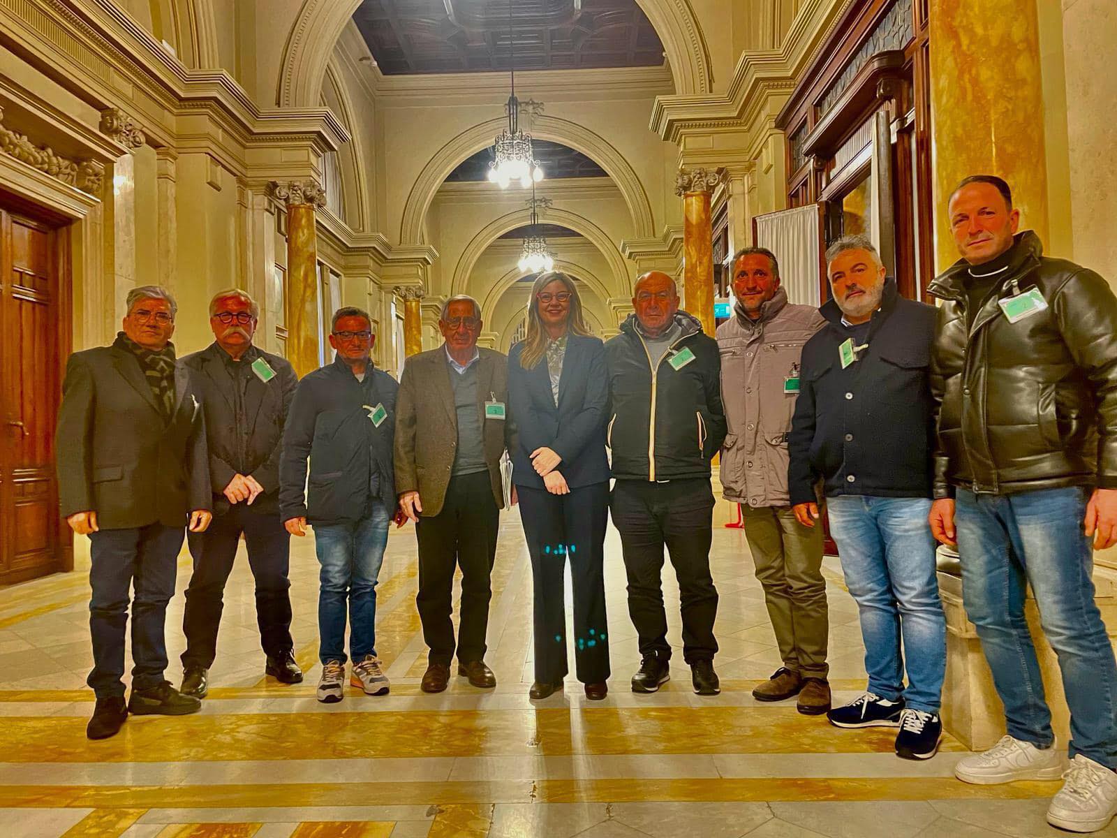 Vittoria: delegazione di agricoltori a Roma incontra la vicepresidente della commissione Agricoltura