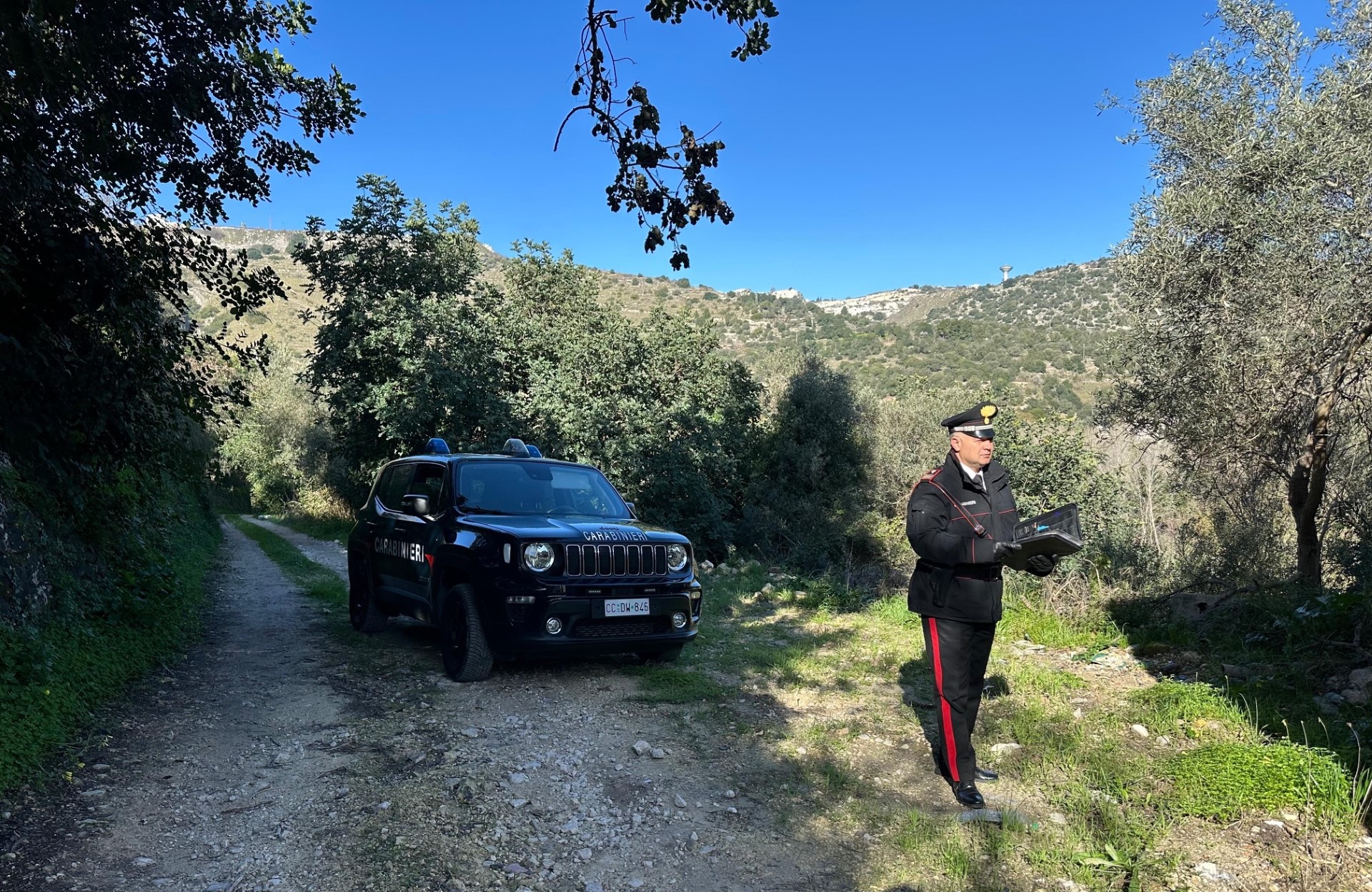 Accoltellarono un vicino al culmine di una lite: domiciliari per due fratelli di Ragusa Ibla