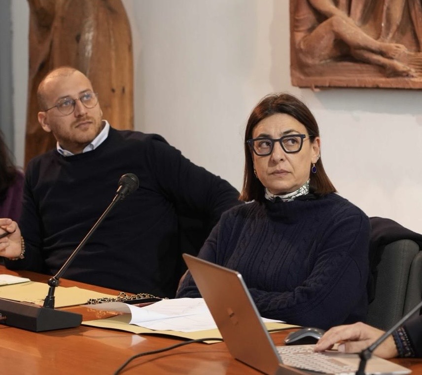 A Modica si va verso un Monisteri Ter? Clima surriscaldato, ma tanto fumo e poco arrosto