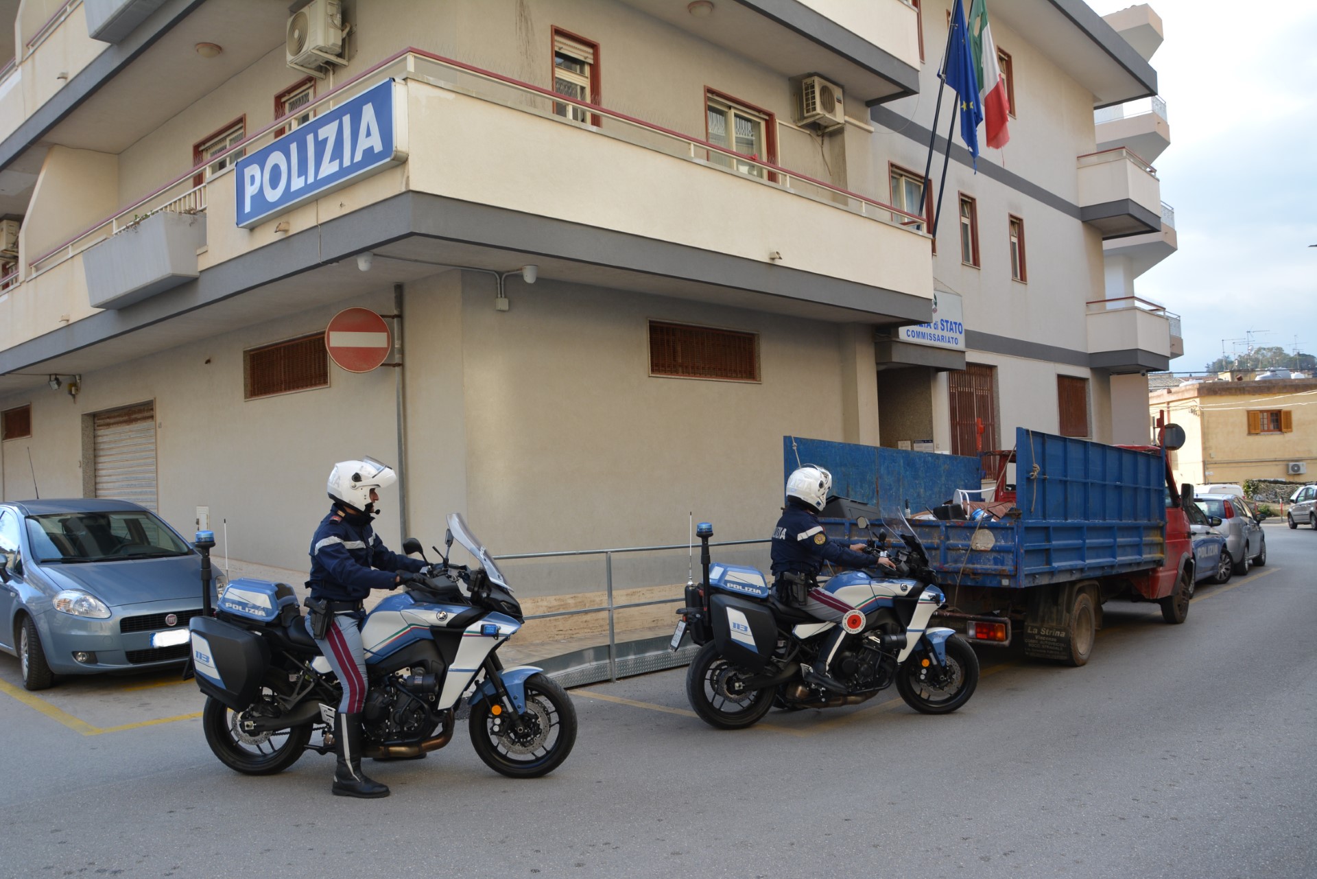 Due pregiudicati trasportavano rifiuti non autorizzati: denunciati dalla Polizia a Modica