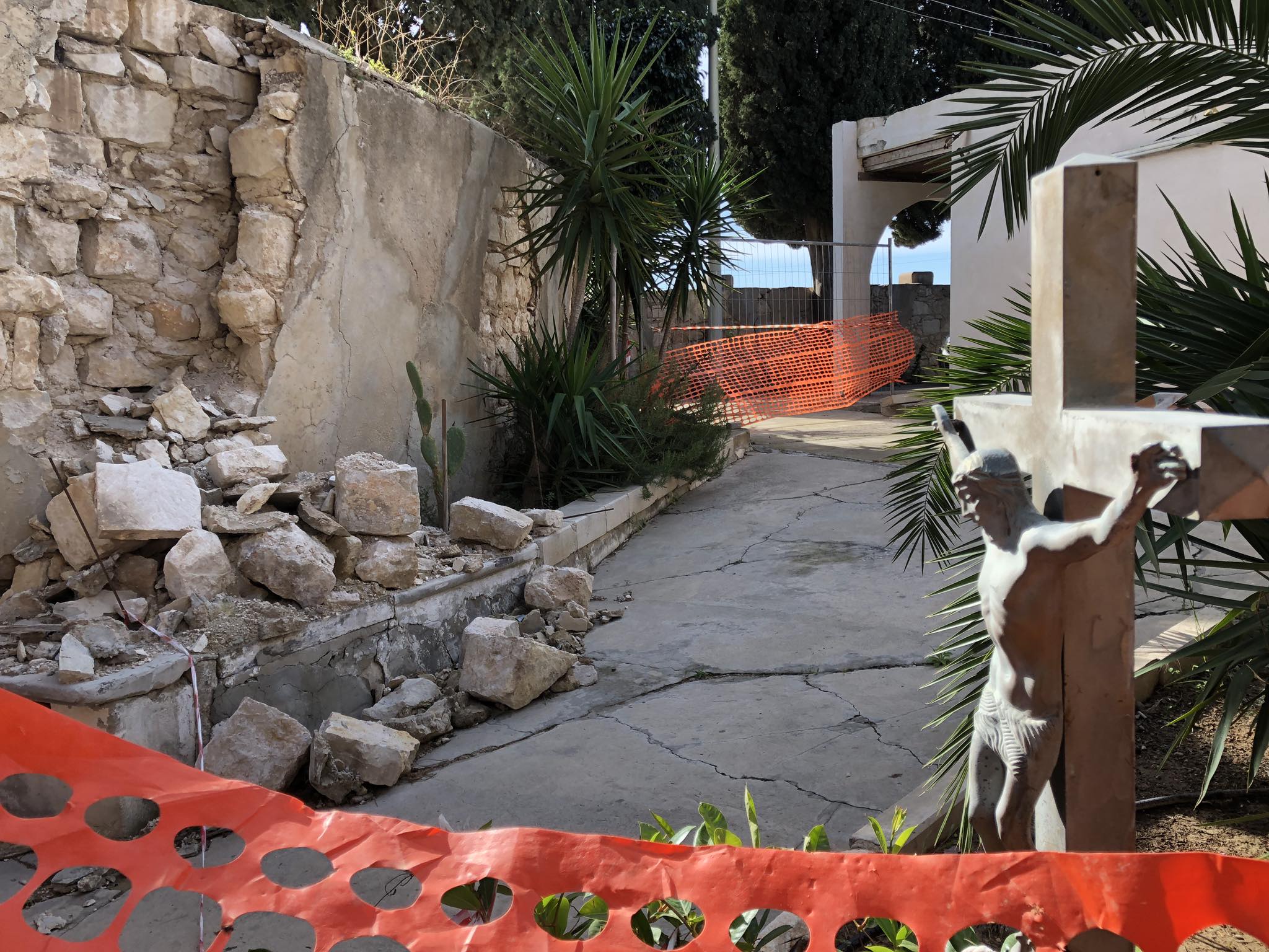 Ispica, cimitero: Stornello (Pd) sollecita l’amministrazione che è già pronta ad intervenire