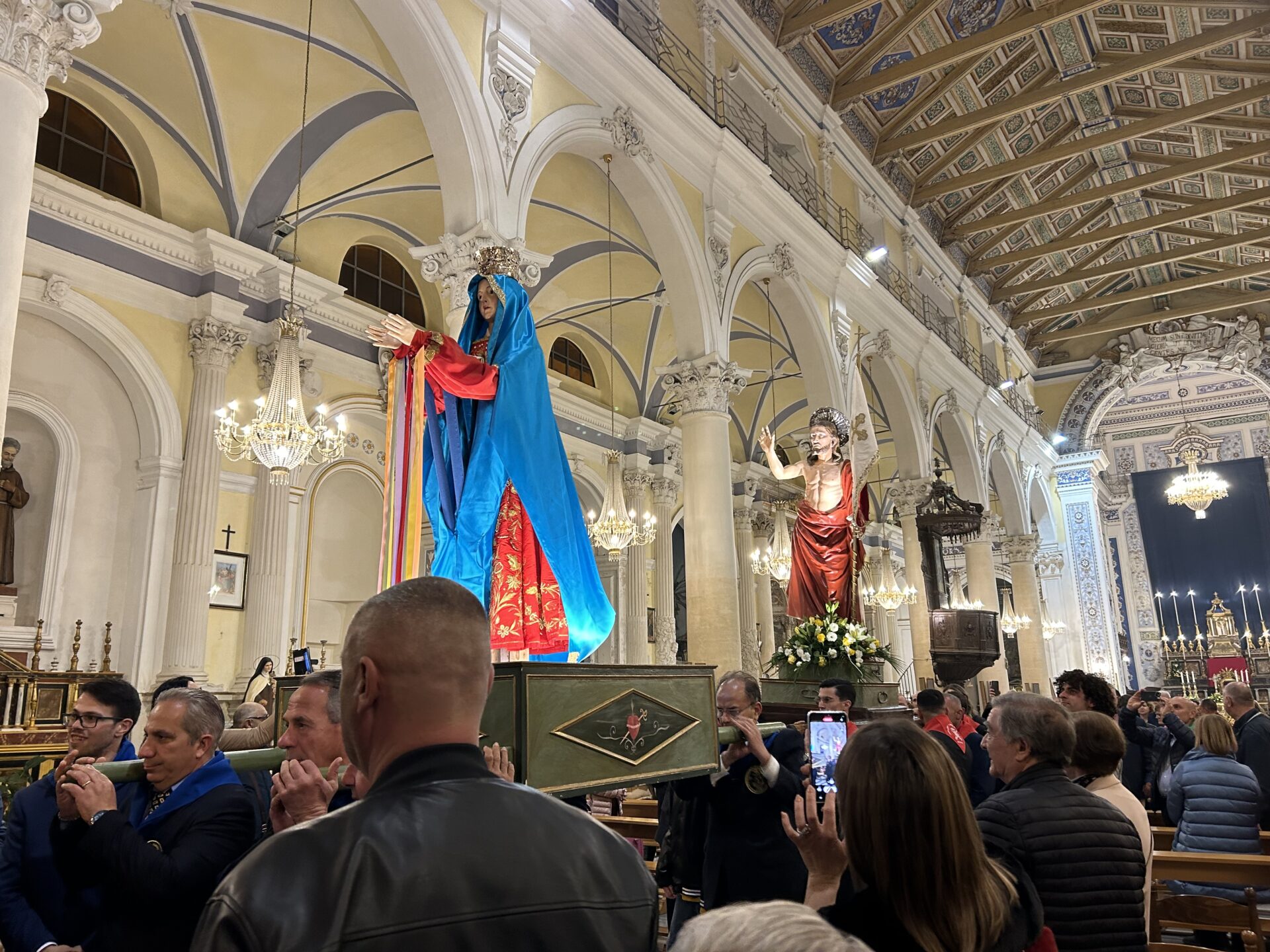 Celebrata a Modica la Madonna Vasa Vasa nella sua versione serale (Video)