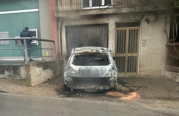 Ispica, è doloso l’incendio dell’auto degli attivisti di Legambiente