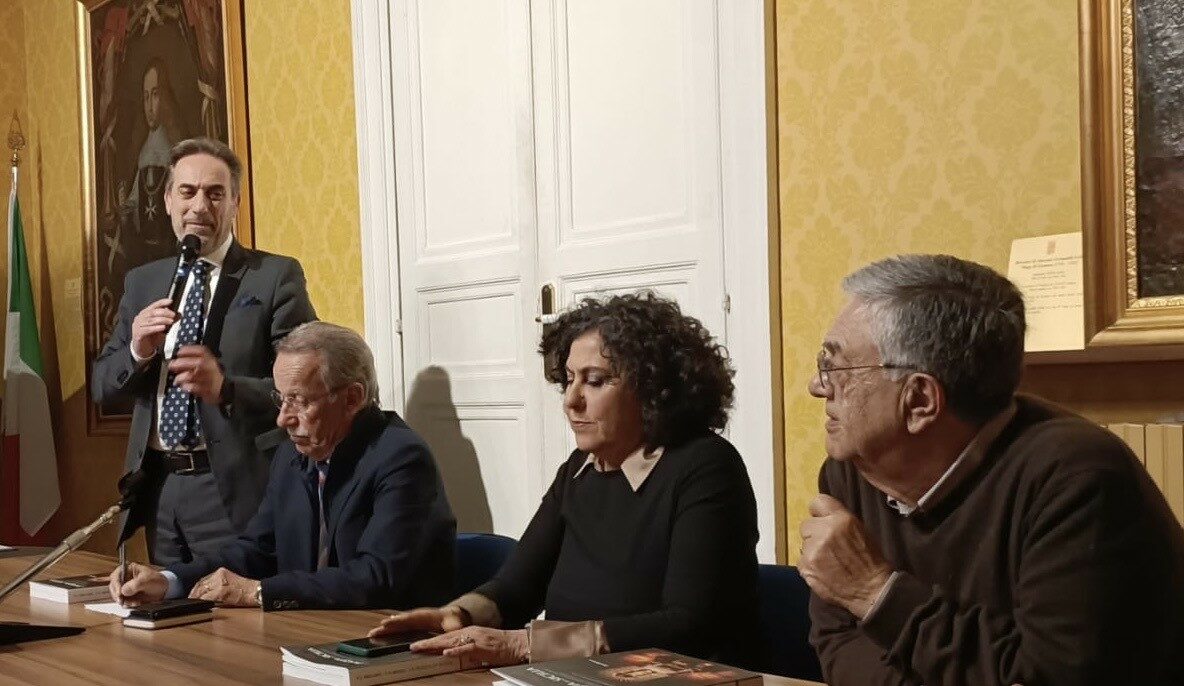 “La Pasqua in Sicilia”, presentato a Modica il libro sui riti in 172 Comuni siciliani