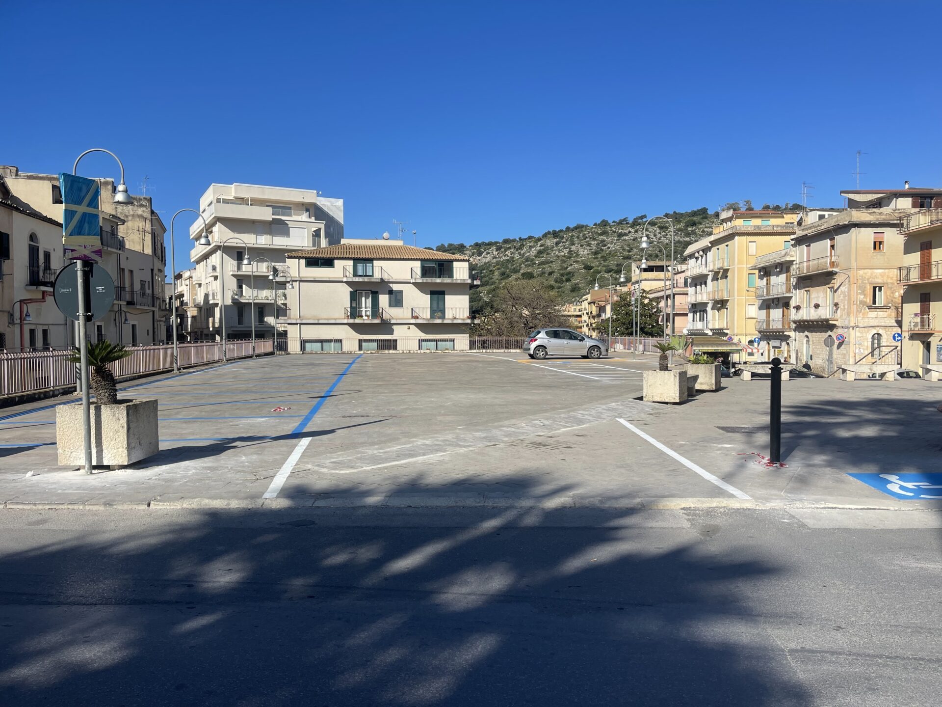 Aperto a Scicli il parcheggio di via Badiula: centro sempre più ztl