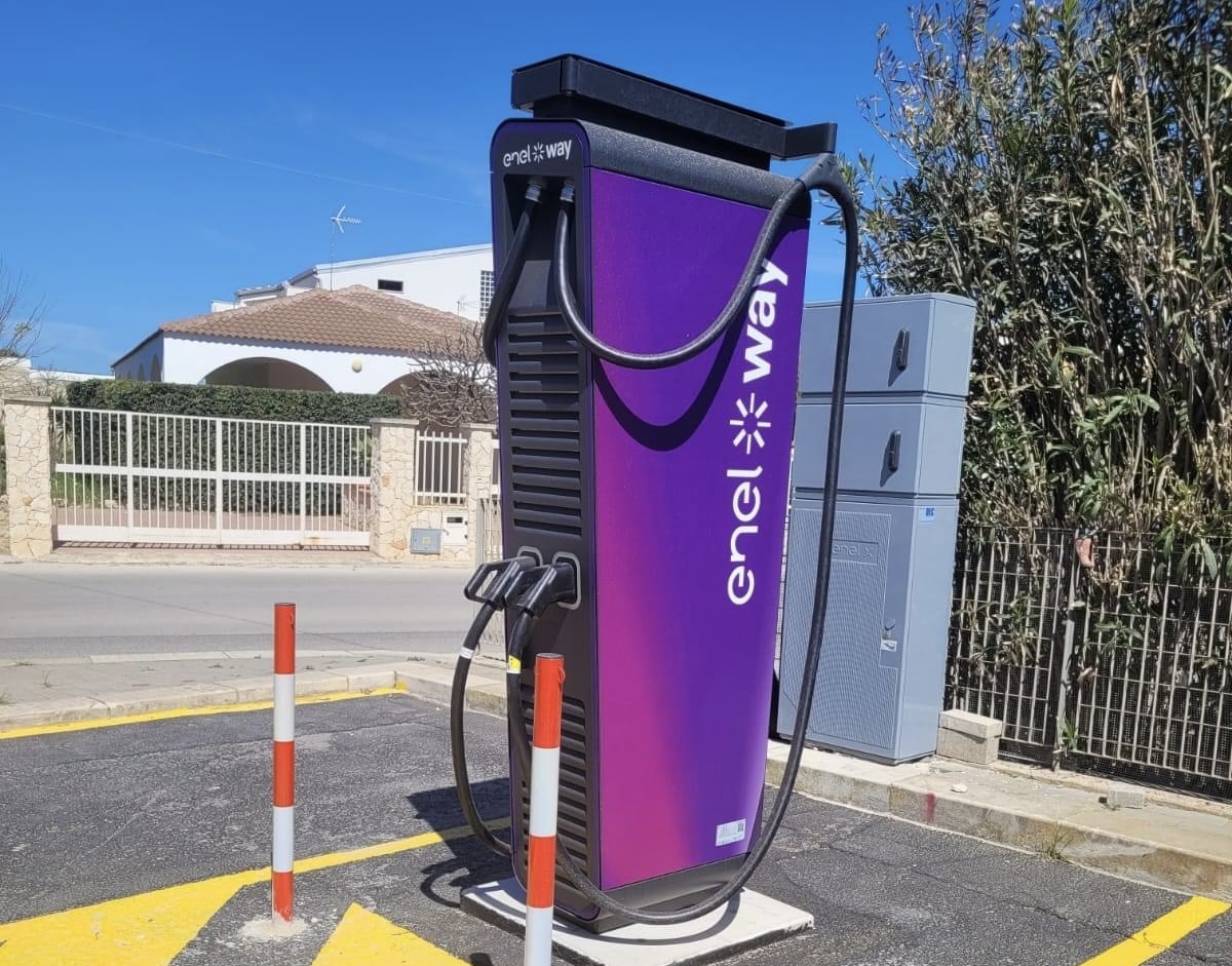 Santa Croce, installate 7 nuove colonnine per i mezzi elettici