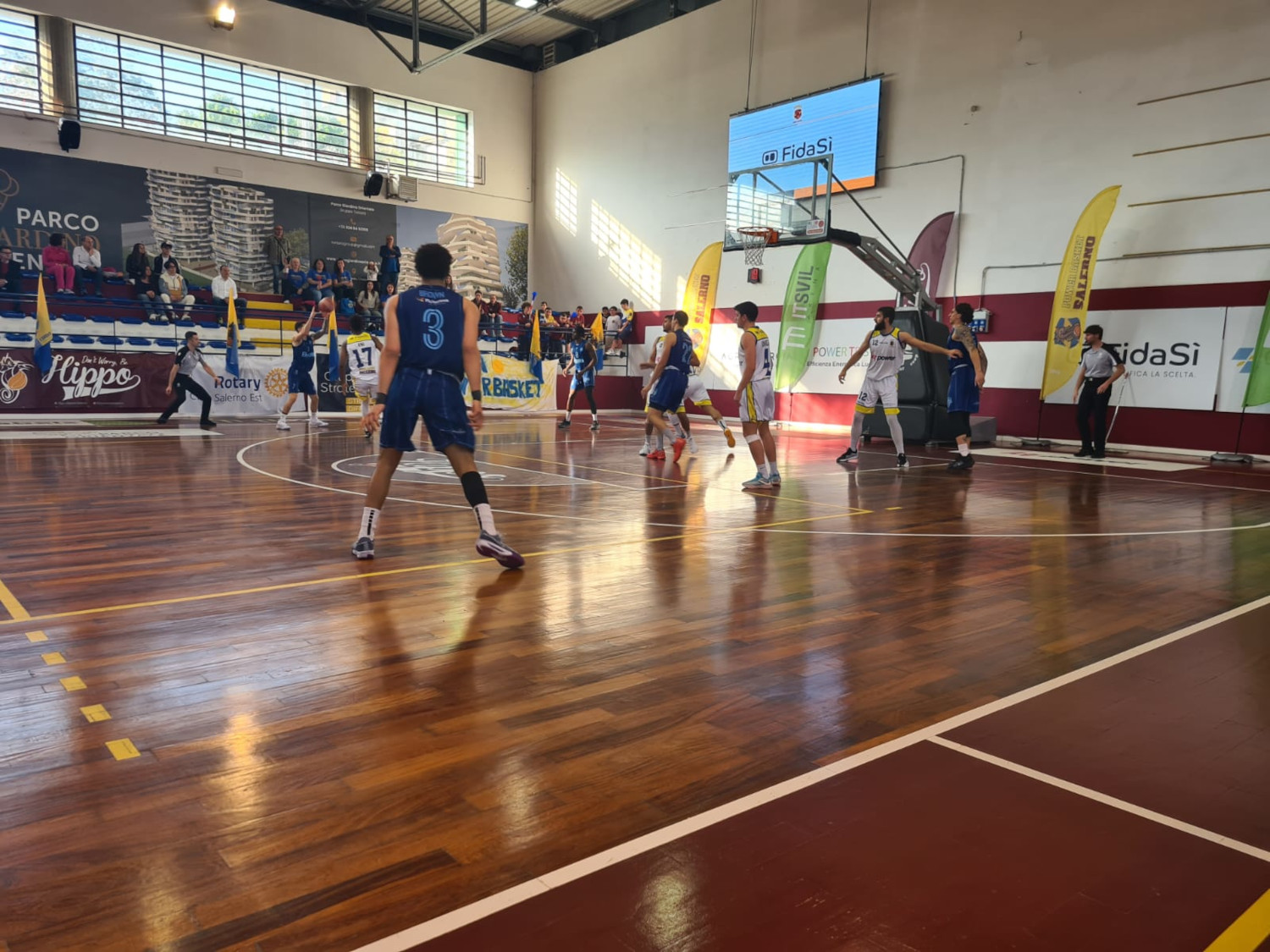 La Virtus Ragusa “frena” sul rettilineo finale, Salerno ringrazia e vince in rimonta