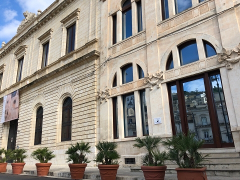 Modica, “Per una Costituzione della Terra” la conferenza della Scuola “V.Failla”