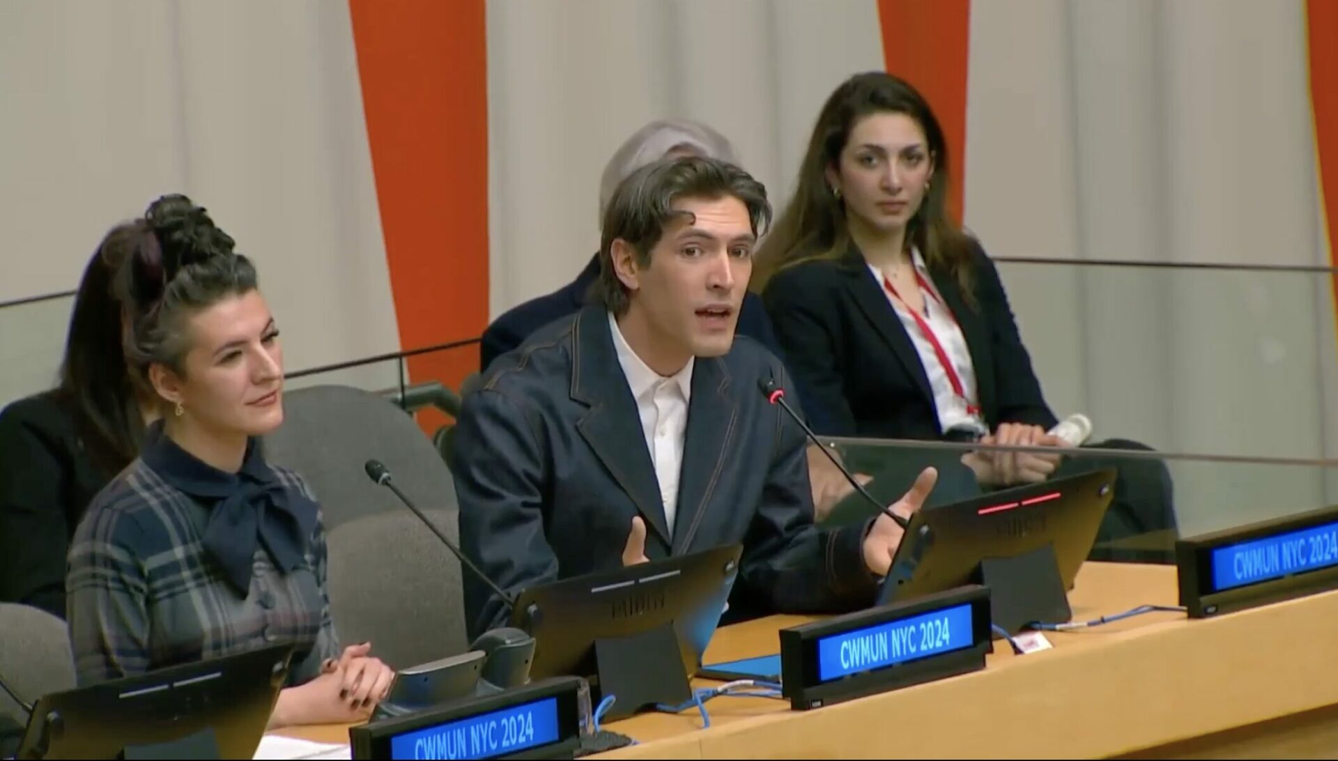 Giovanni Caccamo all’Onu insieme a diversi artisti, ambasciatore per il cambiamento
