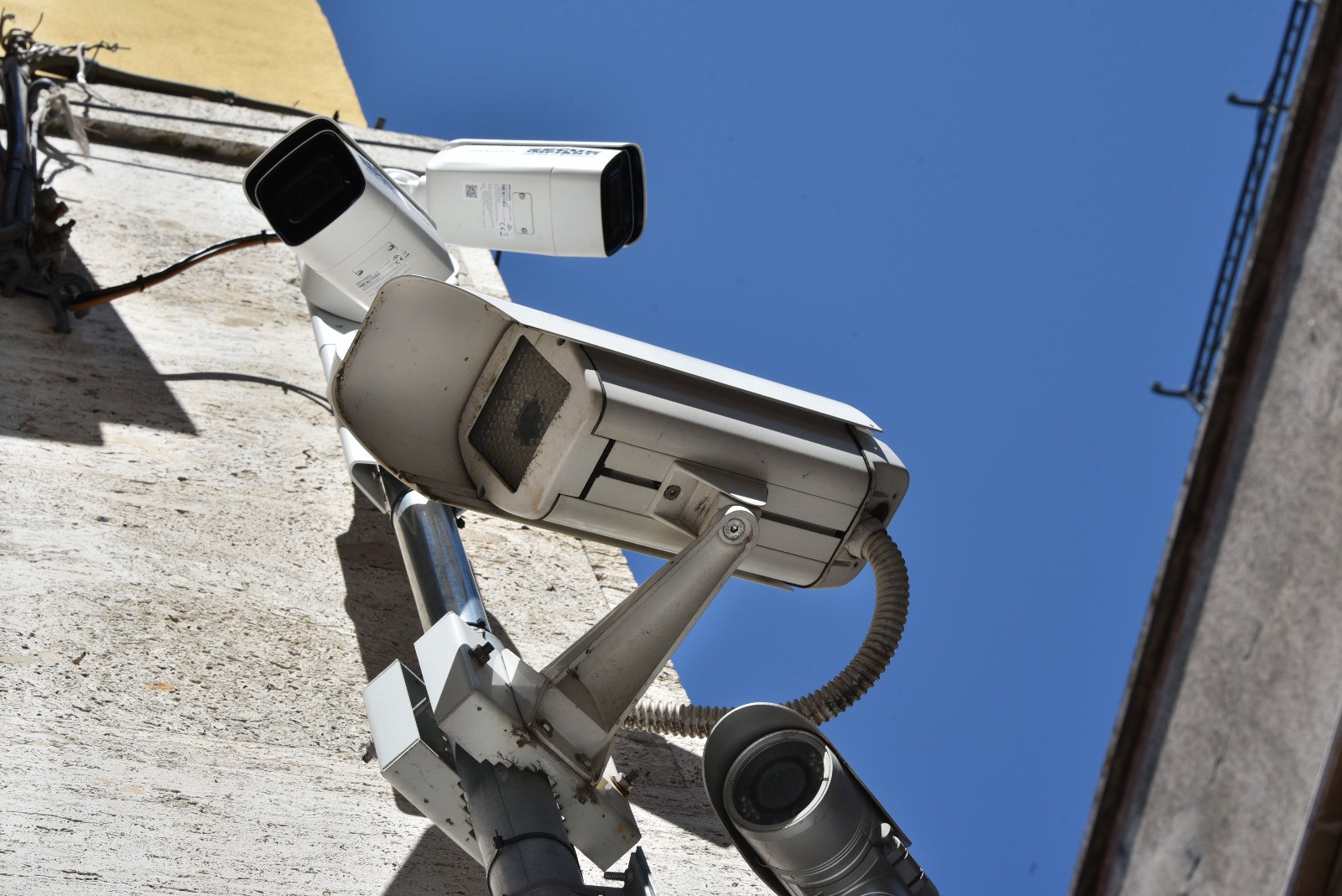 Modica Alta, l’unica cosa “sicura” è che le telecamere non funzionano