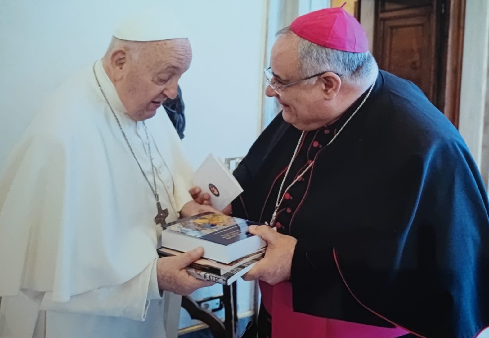 Papa Francesco scrive a Mons. Salvatore Rumeo in occasione del 180mo della Diocesi di Noto