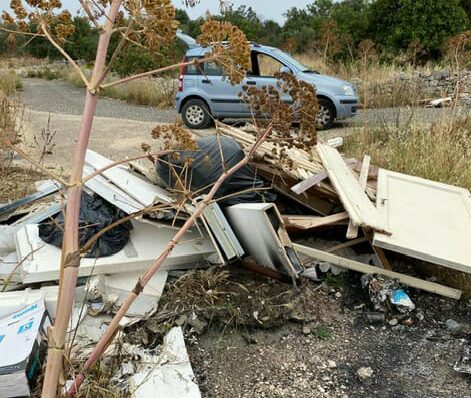 Modica: controlli ambientali, la polizia locale individua altre 5 discariche abusive
