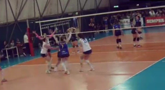 La Green Sport Modica vince gara 2 di semifinale play off, ma in finale va l’Amando Volley
