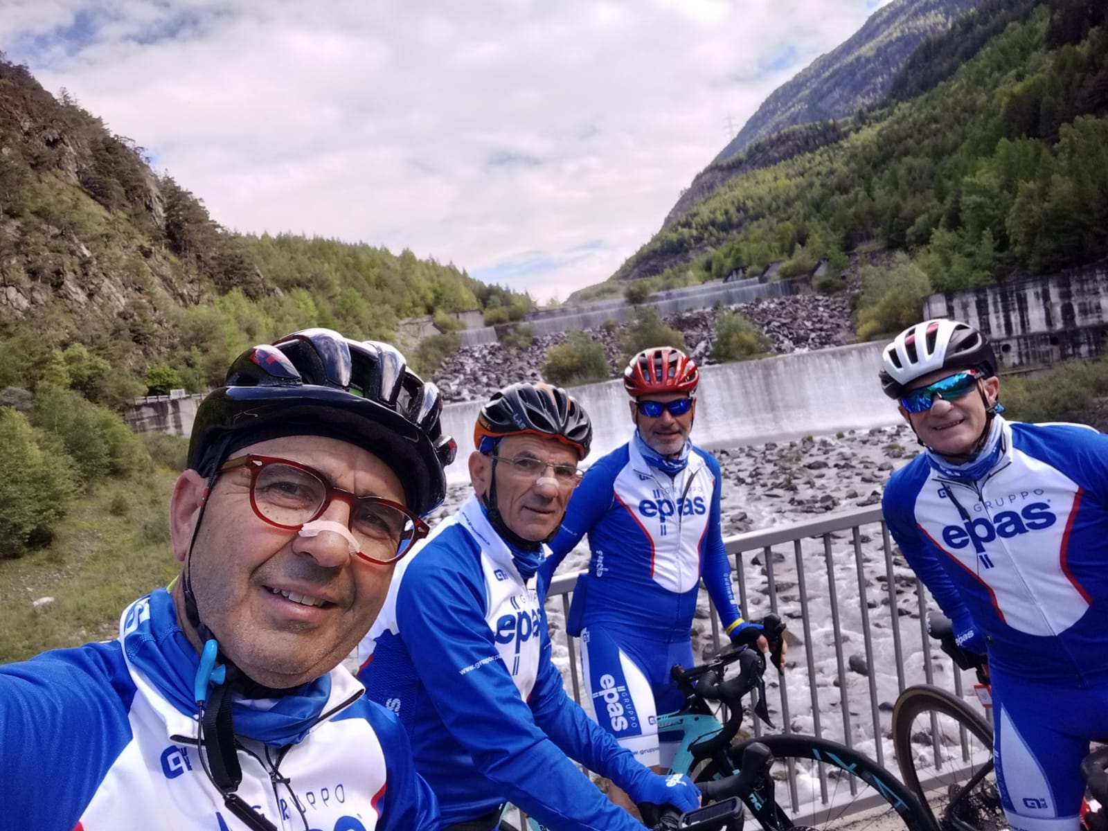I Ciclisti modicani tornano a casa dopo la Nove Colli, il Mortiloro, impresa in ricordo di Pino La Guardia