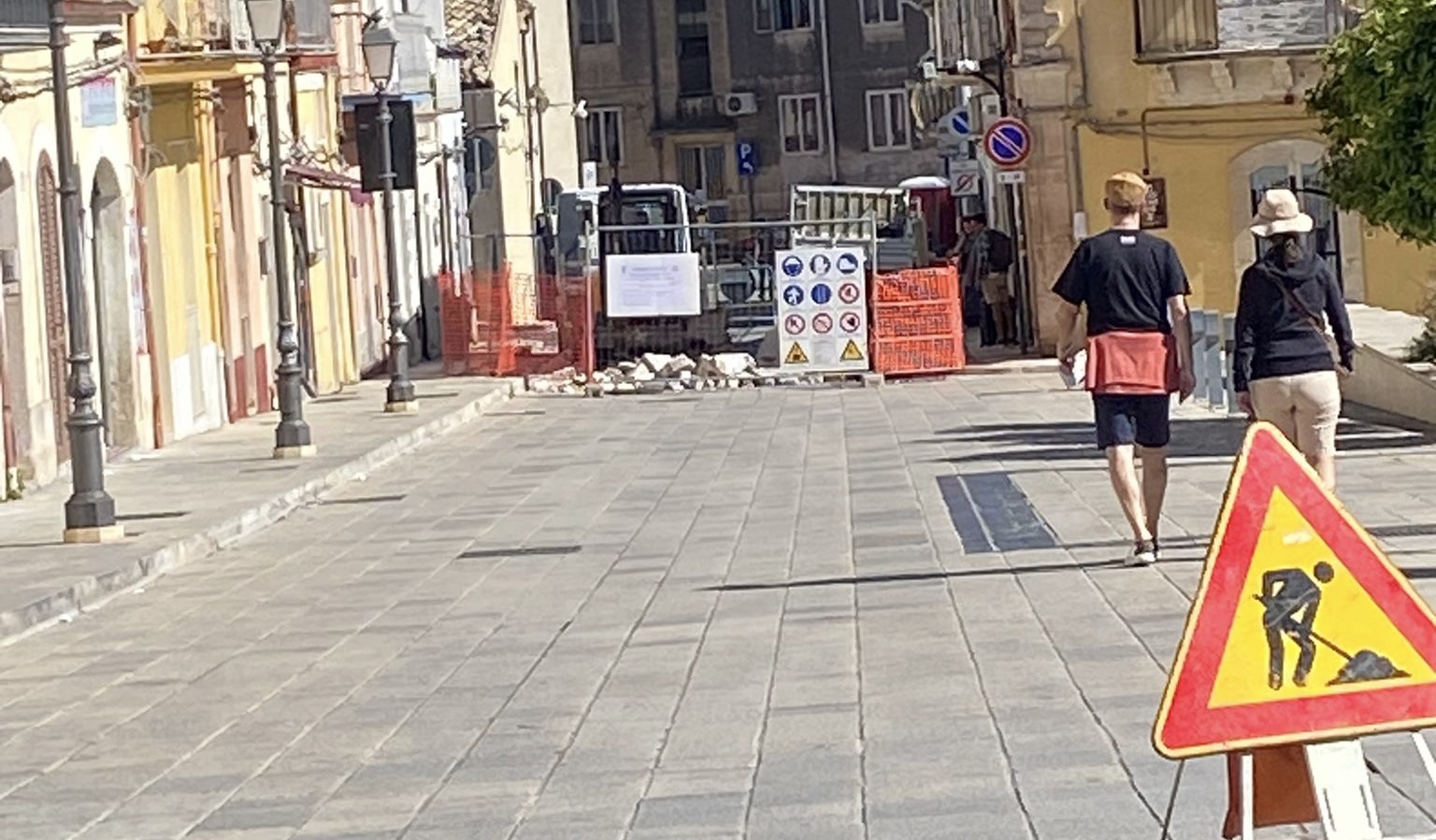 Ragusa, stop ai lavori in Via del Giardino. Lo chiede Confimprese