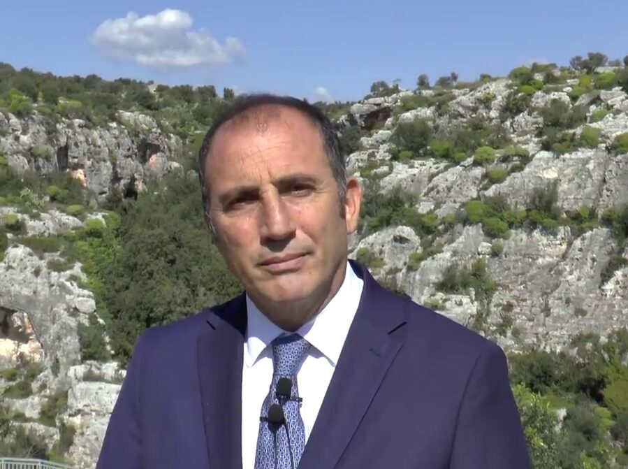 Tratta ferroviaria Caltanissetta-Siracusa di nuovo chiusa, interrogazione dell’on Nello Dipasquale