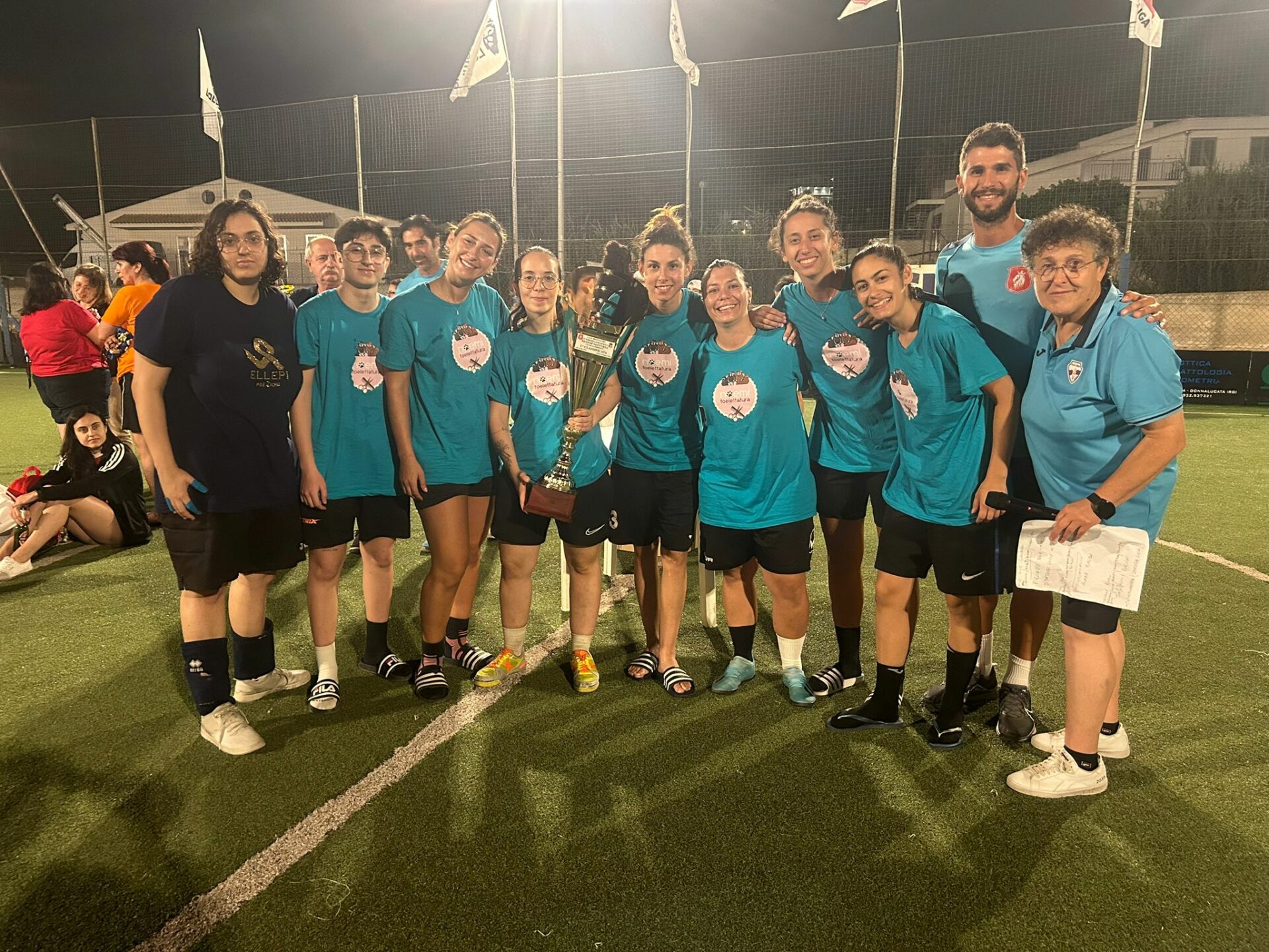 Scicli: Torneo Avis in notturna di C5 femminile, riuscita la IV^ edizione, i complimenti di Cassisi
